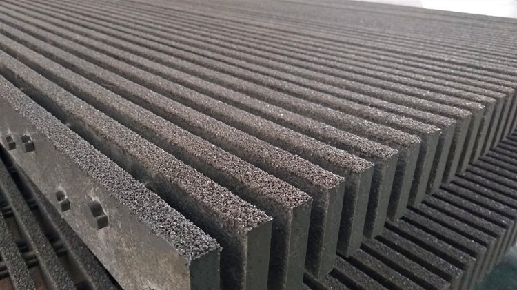 Pultruded Fiberglass Grating  FRP Grating - Drayson Composite (3)